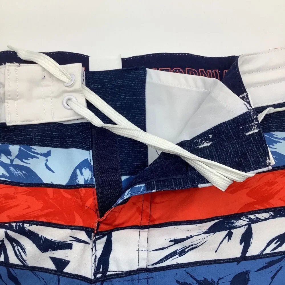 Old Navy Mens Built in Flex Board Shorts‎ Size 36 NWT